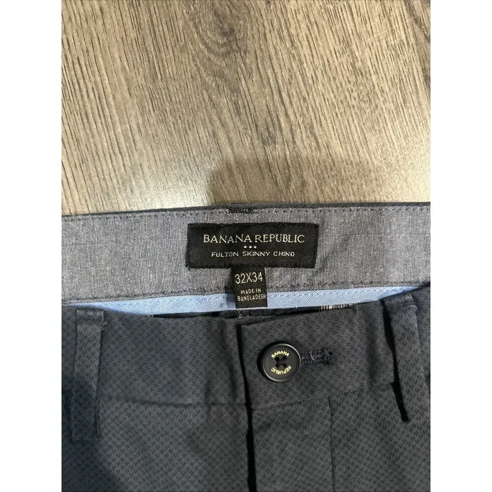 Banana Republic men’s banana